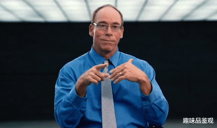 UFO 4个步骤就能召唤出UFO？秘鲁当众直播千人召唤UFO，UFO似被激怒