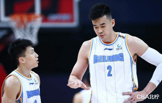 胡明軒|CBA三消息：北京雙雄訓(xùn)練缺席，胡明軒異常疲勞，徐杰30分鐘砍0分