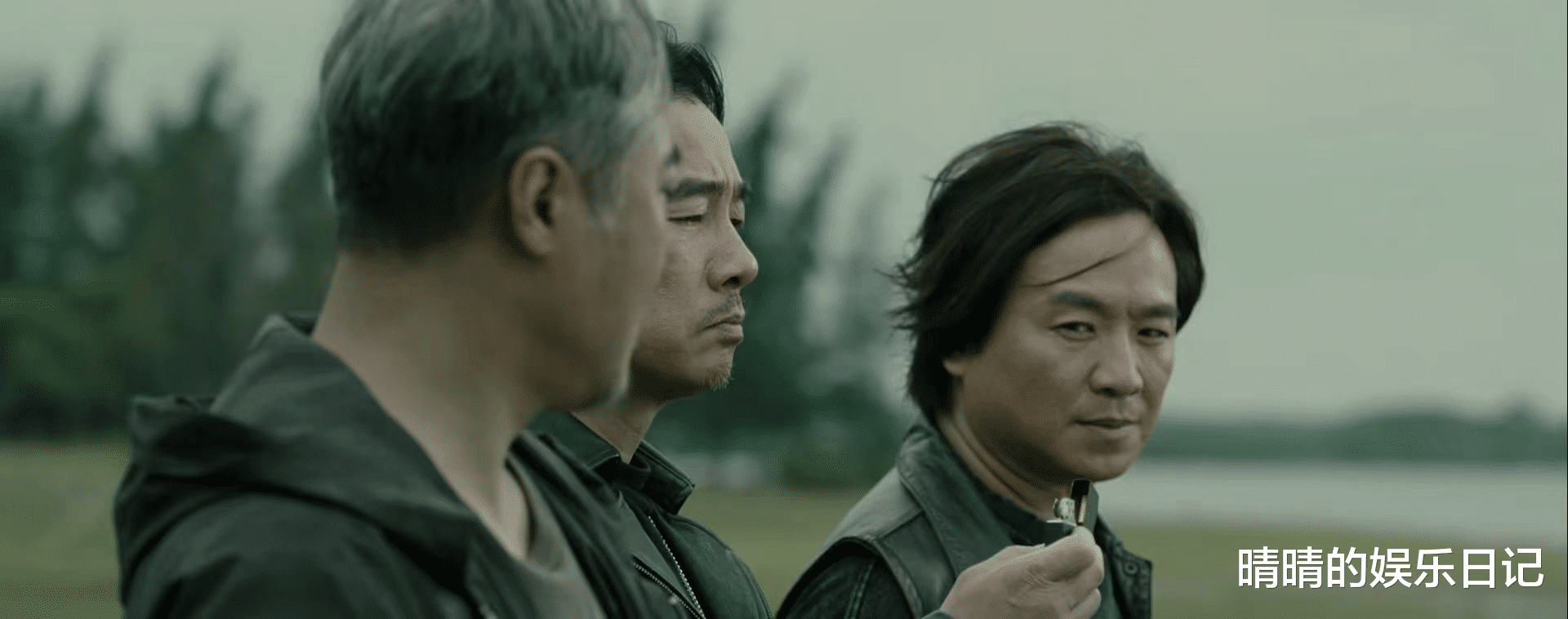 虚竹|电影热播榜第一，就这？陈小春这部新片，我五分钟都坚持不下去