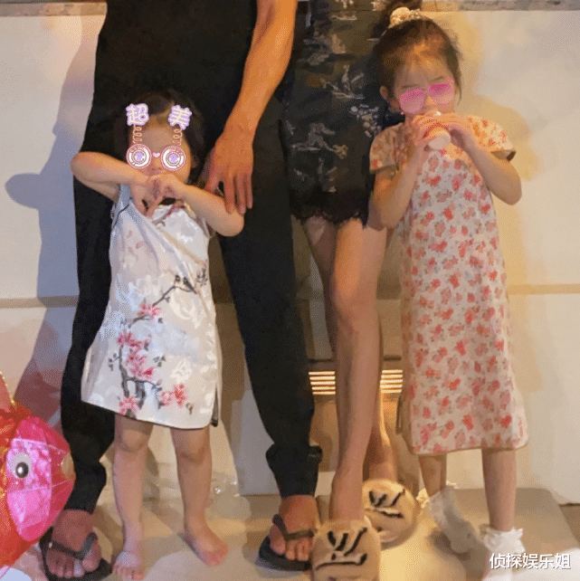 方媛|郭富城中秋节与妻女豪宅天台赏月，方媛和俩女儿穿旗袍太美了