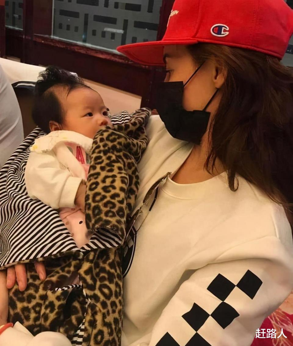 张柏芝|张柏芝提三胎父亲难过落泪，不公开三胎父亲原来有2个原因