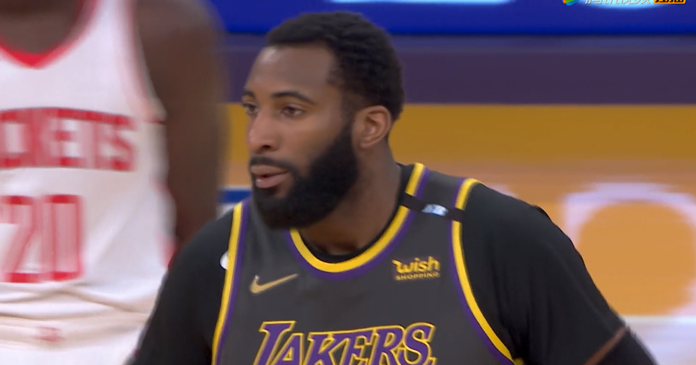 名人堂|?单节34分！库兹马扛起球队，庄神统治禁区，大莫里斯爆发专治火箭！