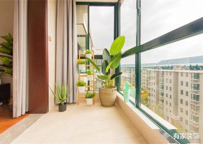 厦门装修公司，阳台异味难消怎么办？