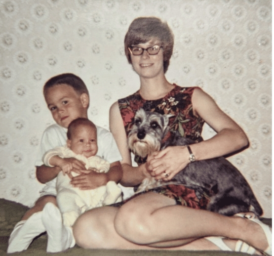 李小龙|死后不得安宁，被当成“财富密码”，李小龙生前看似风光实则很惨