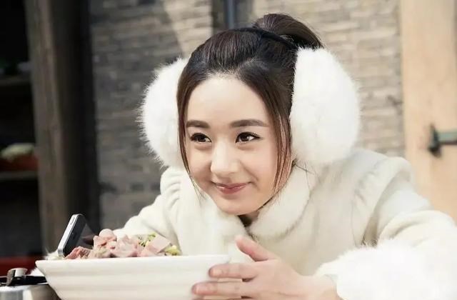 龚俊|看了泰版的杉杉，才知道赵丽颖为什么可以凭借杉杉这个角色火起来