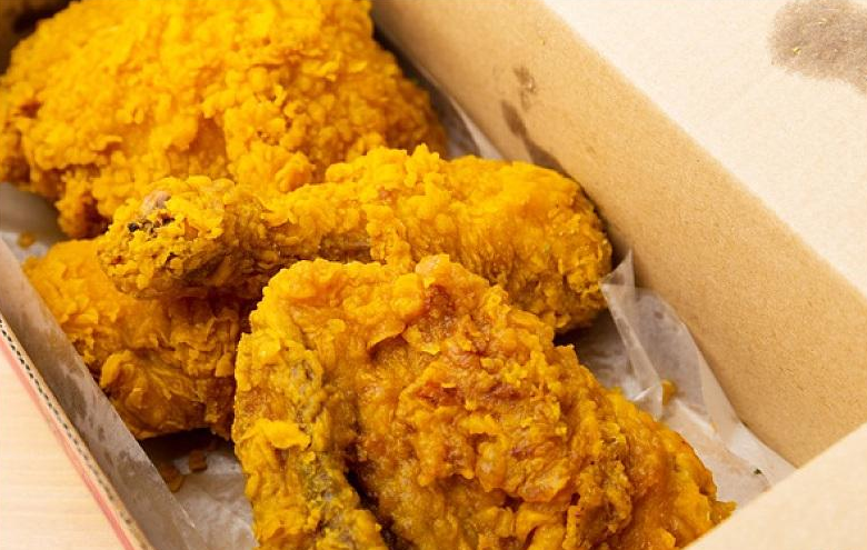 宫颈癌|宫颈癌出现，身体会呈现出这4个信号，及时发现，趁早就医