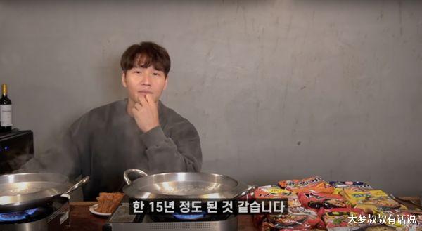 金钟国|戒泡面15年，金钟国面露难色“仍吃完6包面”?网赞叹：他变了！