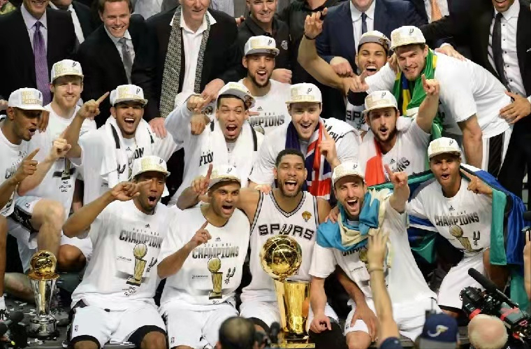 运势 巅峰时期的伦纳德交易价值如何？看各队筹码就知道了