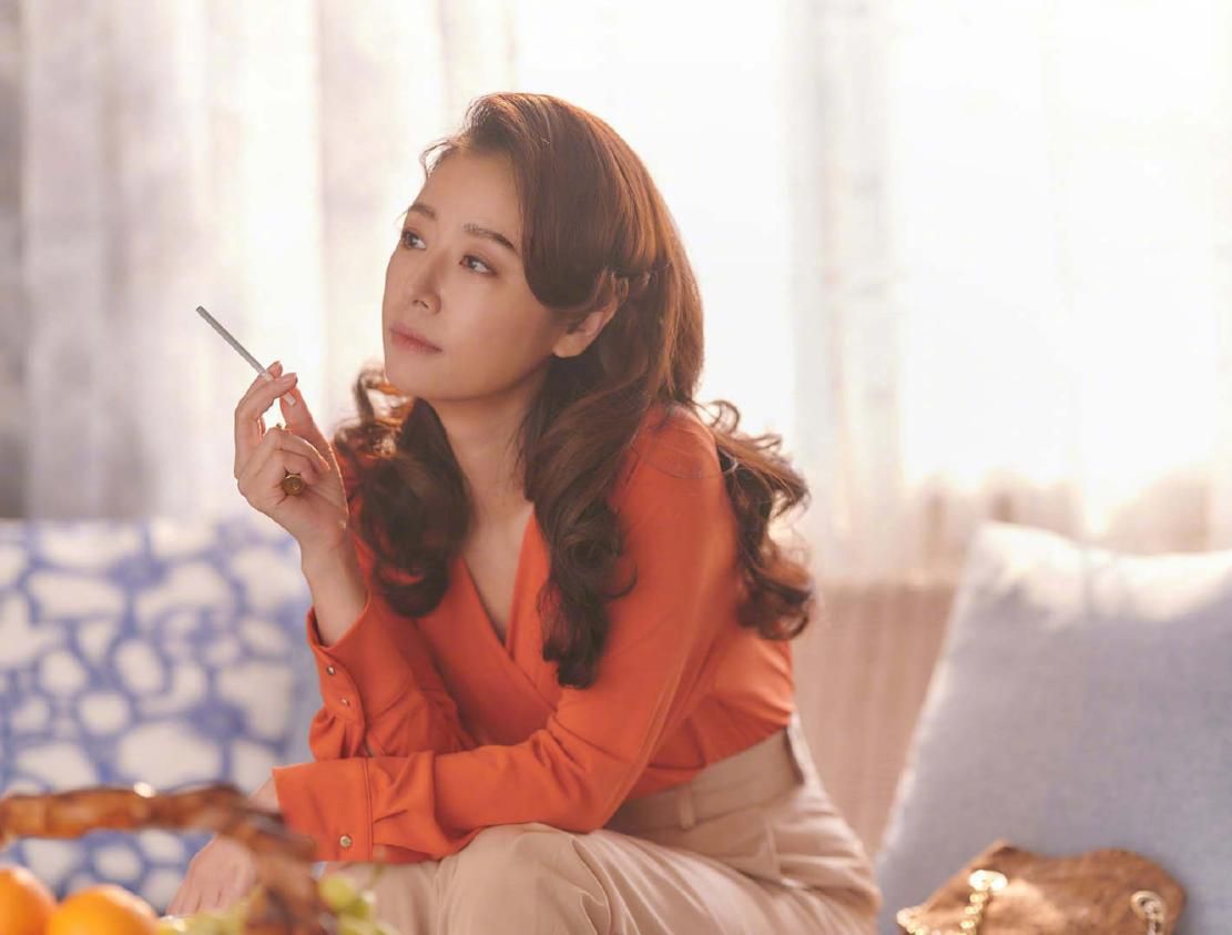 林心如|林心如演绎成熟女性穿搭风，时髦不老气，一点都不像40岁的女人