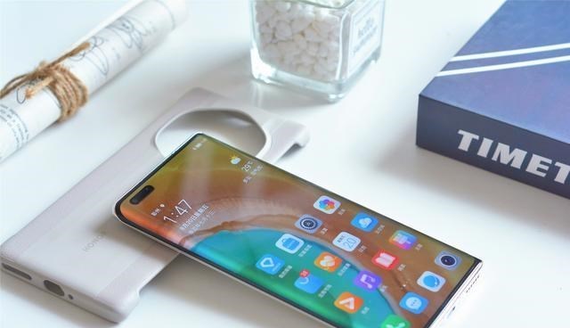 华为荣耀|“保时泰”失败了？荣耀Magic3至臻版遇冷，跳水1000元求销量