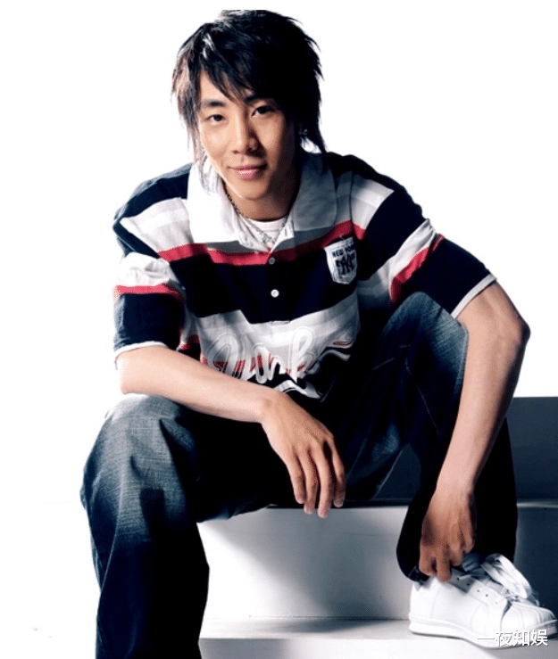 吕颂贤|他曾是歌坛“传说”，凭借一首歌爆红，为救女友摔断腿反遭抛弃