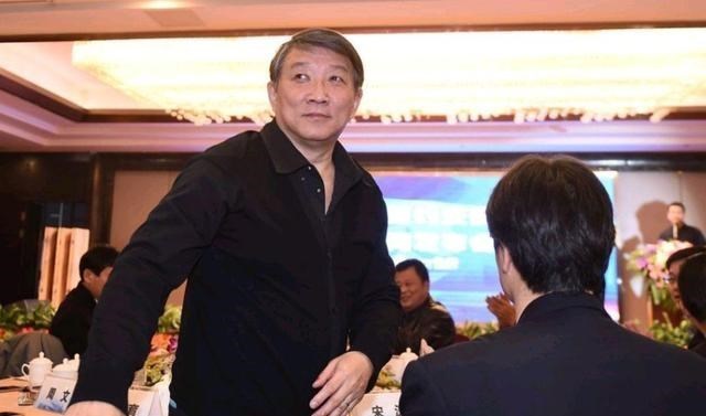 山东队|山东二将意外离队！曾是巩帅心腹 宫鲁鸣全力整顿 徐长锁轻松上阵