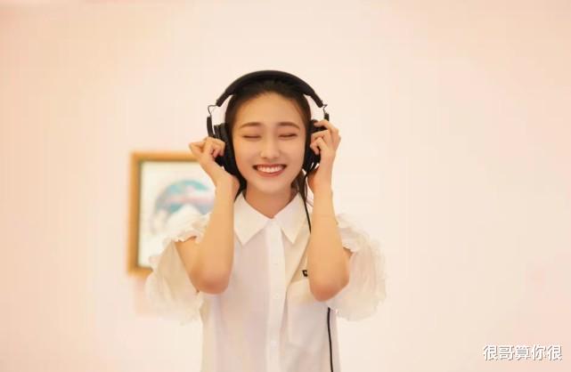 女心理师|女心理师中隐藏着两位才女：一位做过乐队主唱，一位上过最强大脑