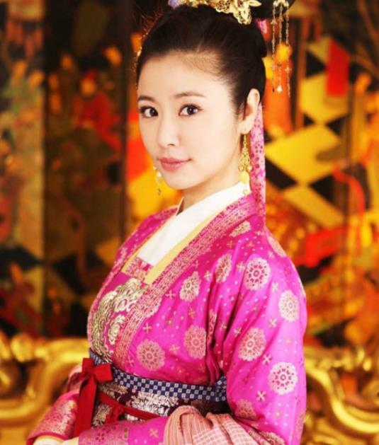 林心如|从《还珠格格》到《倾世皇妃》，林心如为什么会被大家所不喜呢？