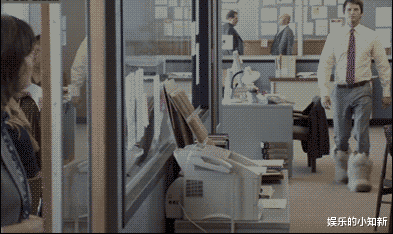 |“总经理办公室这样设计，要不要加厚隔音墙呢？”