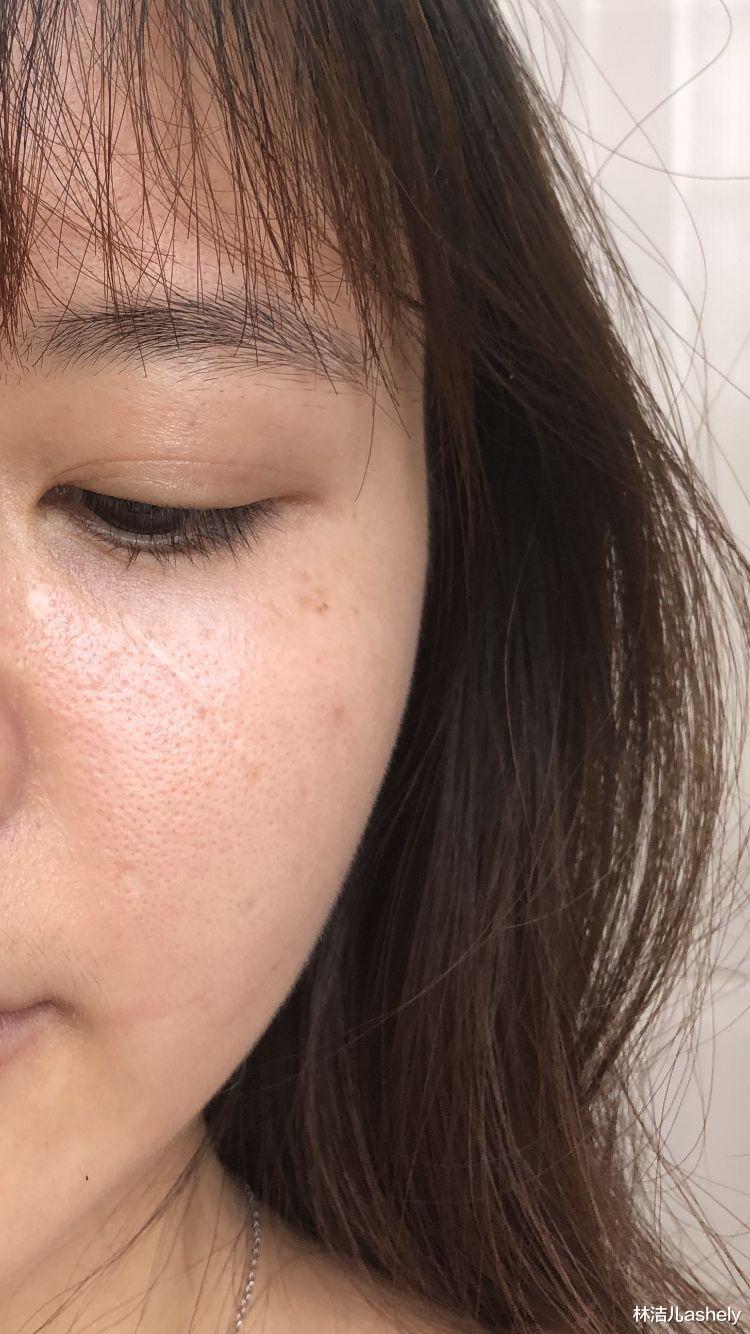 明星素颜|女明星跟普通人有壁，就连素颜也让人惊艳，景甜更是连毛孔都没有