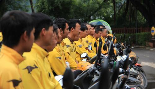 王兴|外卖员成为个体户，共同富裕？“装睡”的王兴谁也叫不醒