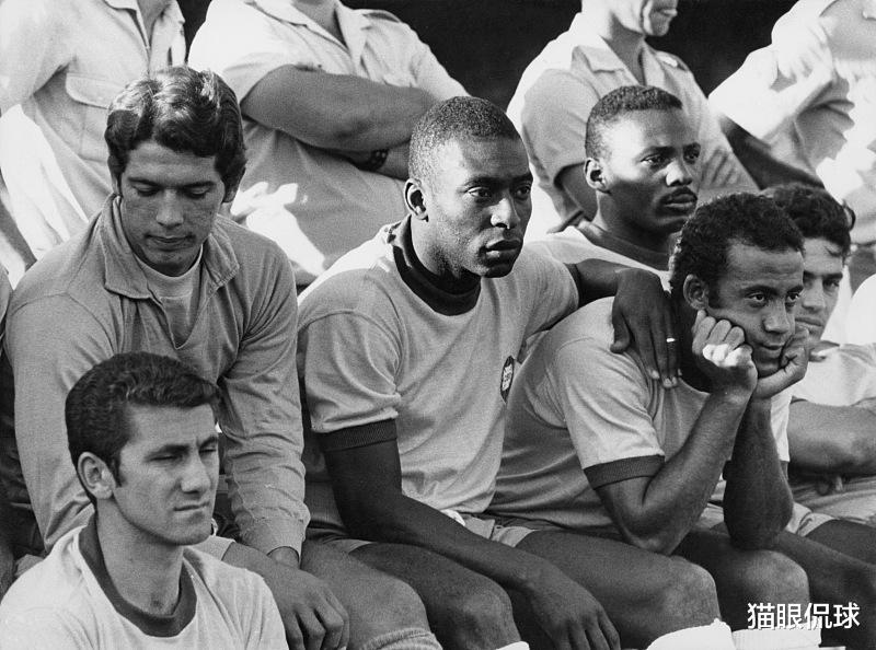 梅西|一年三次，梅西從貝利身邊呼嘯而過