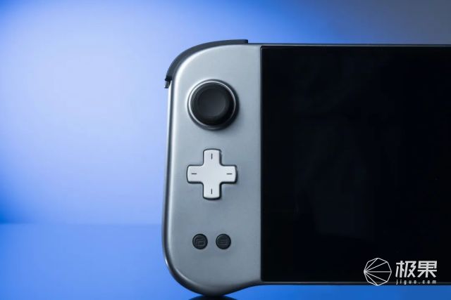 CPU|AYANEO NEXT探索版掌机体验：能放进口袋的电脑，热门游戏都能玩