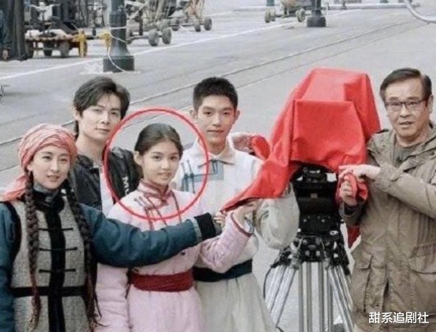 长津湖|《长津湖》：全片唯一的年轻女演员，什么来头？