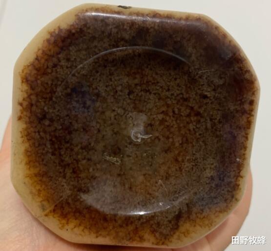 田野牧蜂|蜂蜜2年了发黑还能喝吗? 怎么看蜂蜜有没有坏掉?