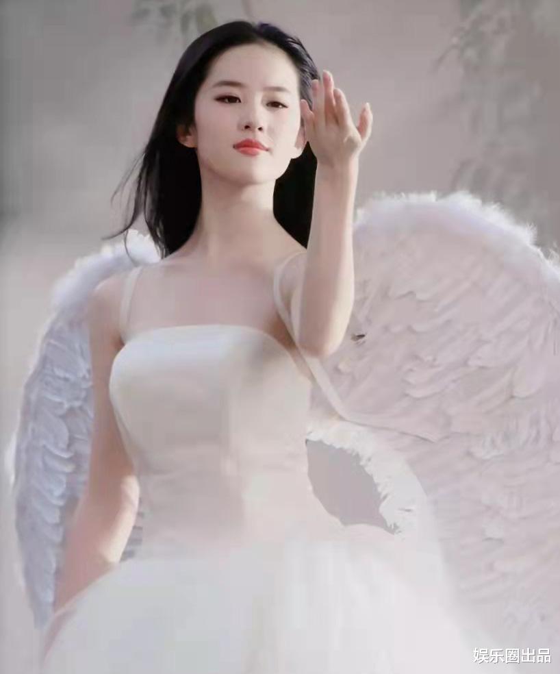 刘亦菲|刘亦菲的天使造型火了，时隔12年再次被翻出，浏览量超过900万次