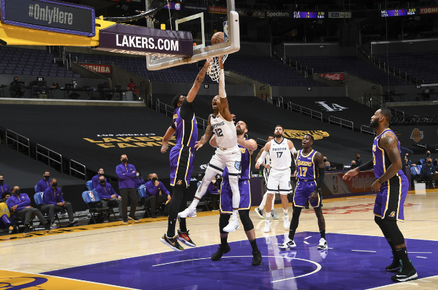 库兹马|湖人核心阵容浮出水面，夺冠功臣被排除在外，库兹马位置更稳固