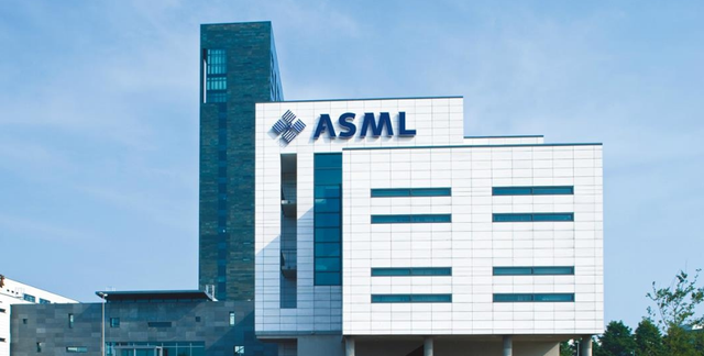 童书小窝|全球芯片格局再生变数，又一半导体巨头要加入美国