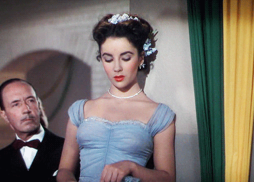 好莱坞|从海蒂·拉玛到吉恩·蒂尔尼,细数好莱坞被誉为“最美”的美人们。