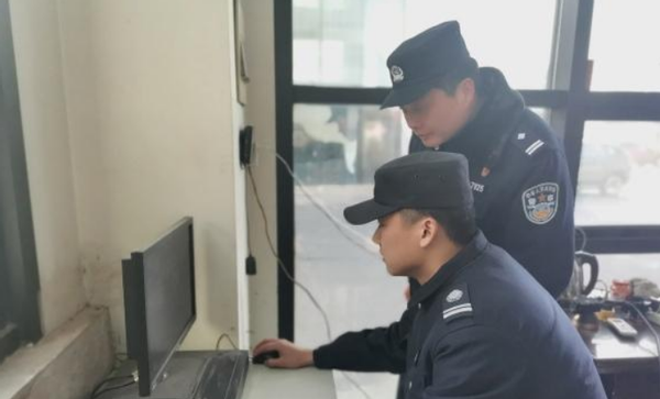 青海生活资讯 女子在纸箱藏30万黄金，却被家人当废纸卖了 ，暖心民警帮忙找回