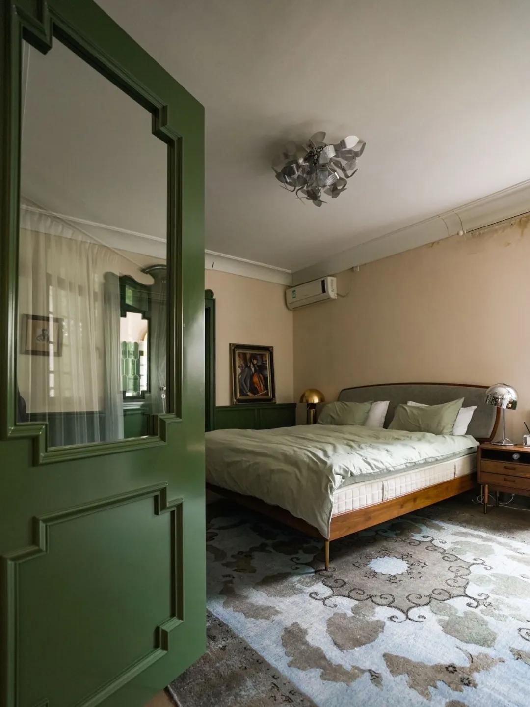 我花30万装修租的老破小：不买房，也可以舒适、自由、快乐