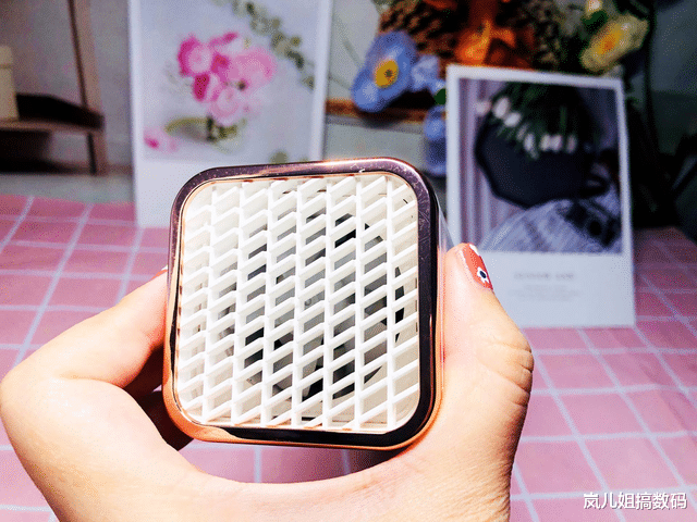 岚儿姐搞数码 七彩叮当烘干机极速干衣，除菌净螨，衣物穿着更舒心