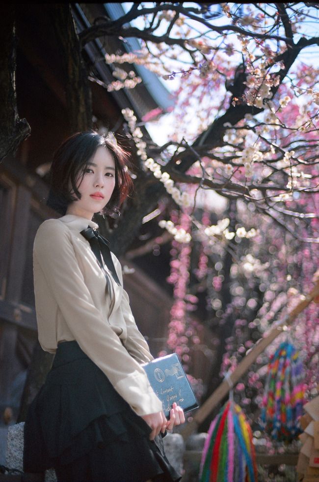 |冷艳美人尹善英 洋装美照惹人爱