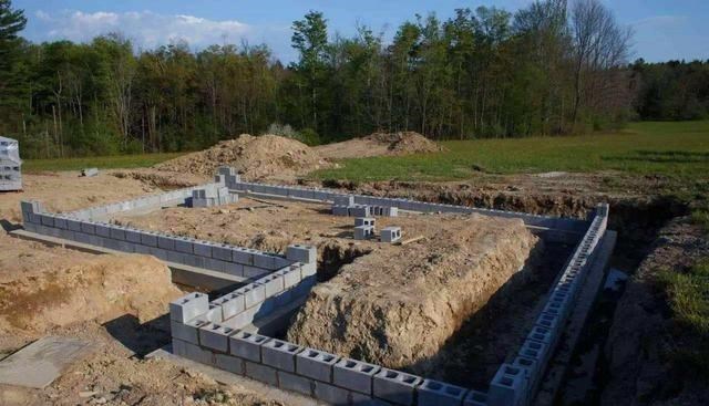 保障性住房|别再打宅基地“歪主意”！自然资源部：建设用地不能只想着新增