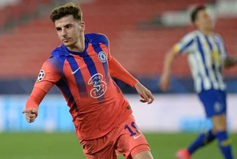 羊城派 【欧冠】两度换人立竿见影，图赫尔率蓝狮收下“大礼包”