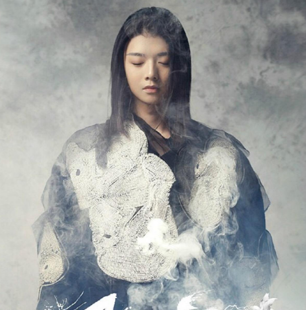 霍尊|有种“整容”叫火风儿子，剪短发后判若两人，网友：早这样早火了