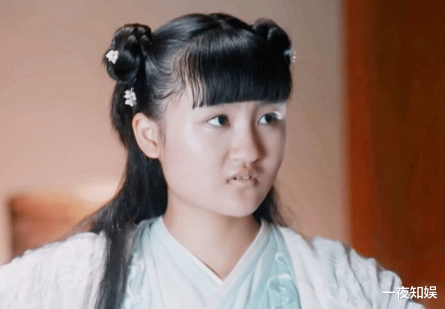 赵丽颖|因演《花千骨》被网暴退圈：赵丽颖一夜成顶流，却毁掉了14岁的她