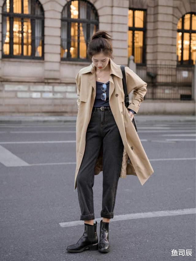鱼司辰|小个子秋天的穿衣模板，从马甲到风衣全给你展示了，可以直接照搬