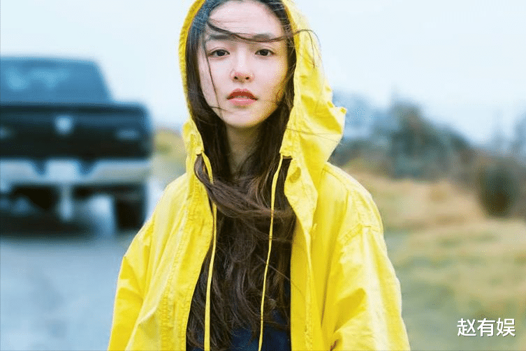 吴倩|29岁女星隐婚生娃，为老公、女儿牺牲自我，粉丝：恋爱脑