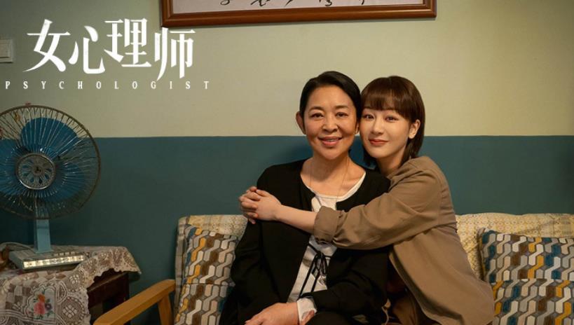 贺顿|女心理师：为救养女放弃亲儿子，赵希平的心结，这辈子都无法释然