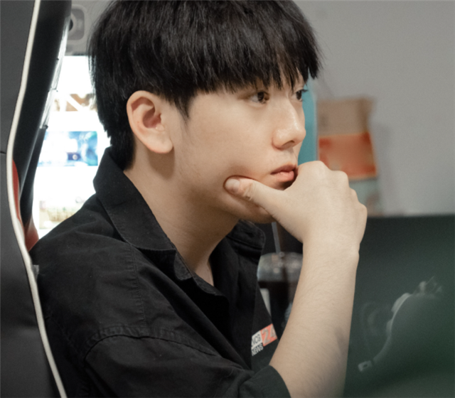 jackeylove|JKL最需要证明的不是身价、荣誉,而是这项事实?他一说就被质疑