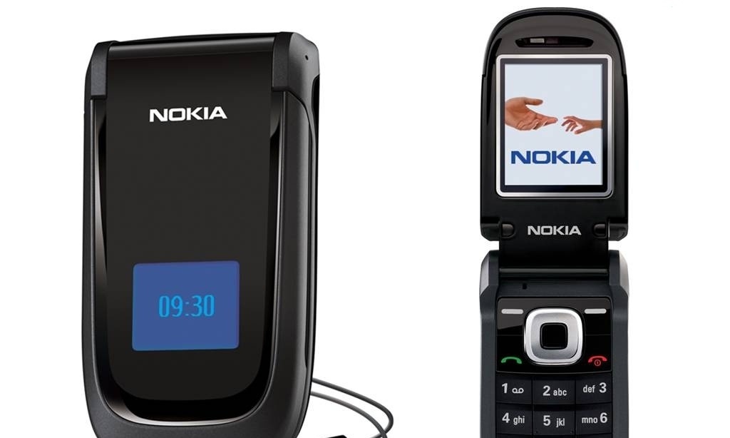 诺基亚|爷青回!诺基亚翻盖新机曝光:小巧机身+超长待机