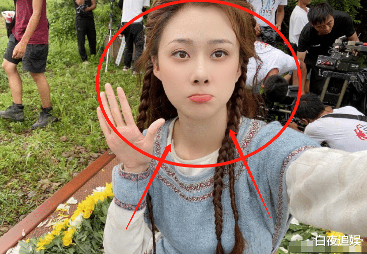 迪丽热巴|迪丽热巴私下性格如何？“弥弥古丽”发文告别，意外透露了实情