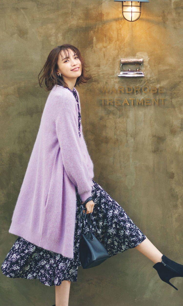 大表姐的时尚圈 秋季不穿碎花裙了？那有点浪费，用来搭这4件外套，时髦又高级