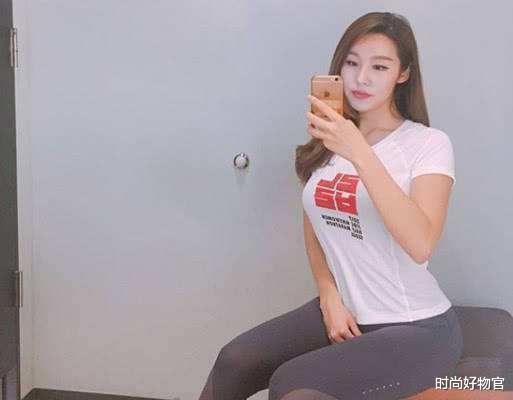 时尚好物官 发福了！47岁袁立被偶遇，体态臃肿大腿粗壮抢镜。瘦下来好看多了