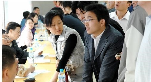 大学生|“不是不想家，而是没脸回家乡”，农村大学生吐露毕业后的无奈