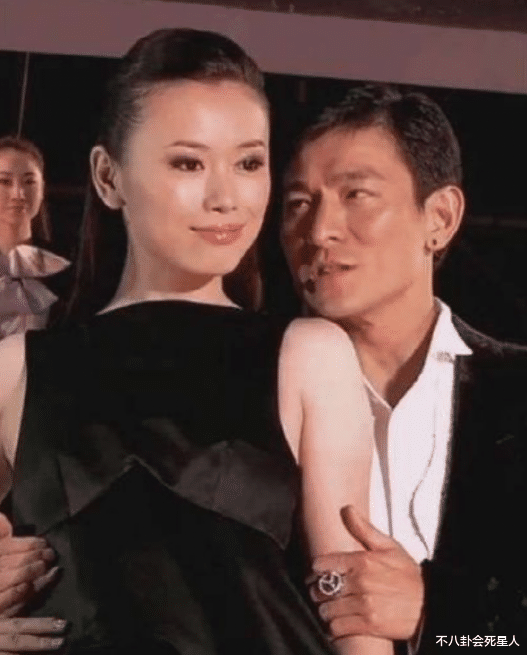 刘德华|16岁跟着刘德华，被粉丝叫嫂子，40岁未婚，要为刘德华跳一辈子舞