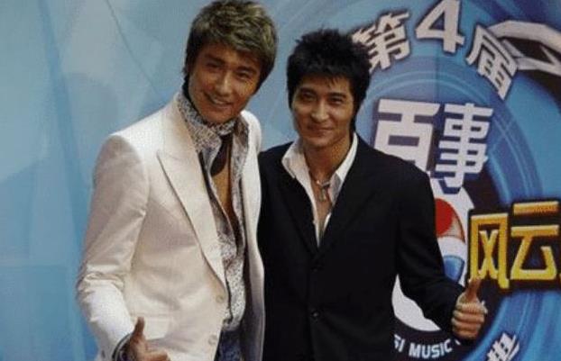 失控的想你|6对“抱团挣钱”的明星兄弟,个个身价不菲,感情让人羡慕