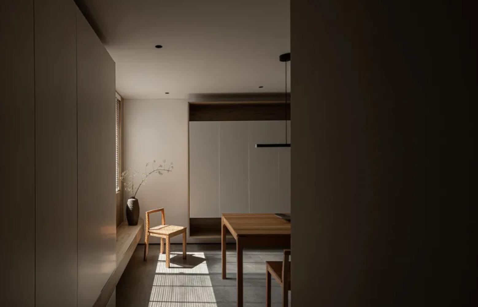 成都一家三口的低欲生活：全屋优雅古朴，一进门就尽显禅意