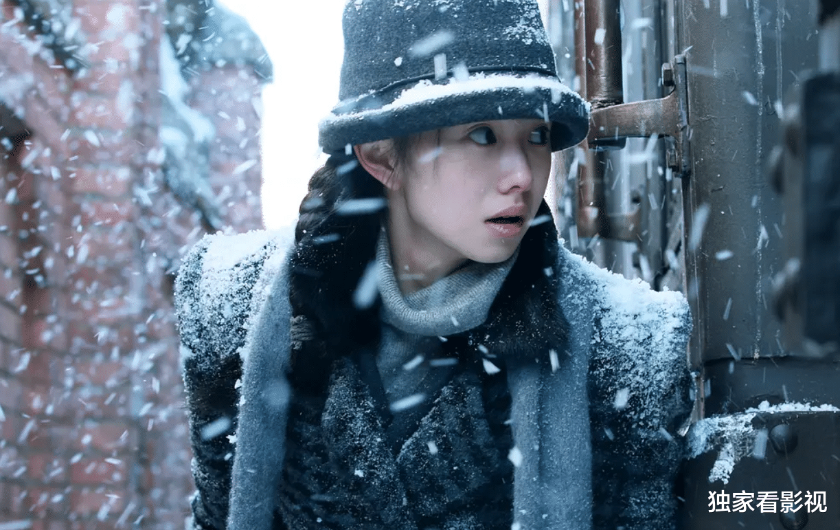 刘浩存|刘浩存跟张艺谋老婆有同一特质，演戏青涩的她为何反复被国师偏爱